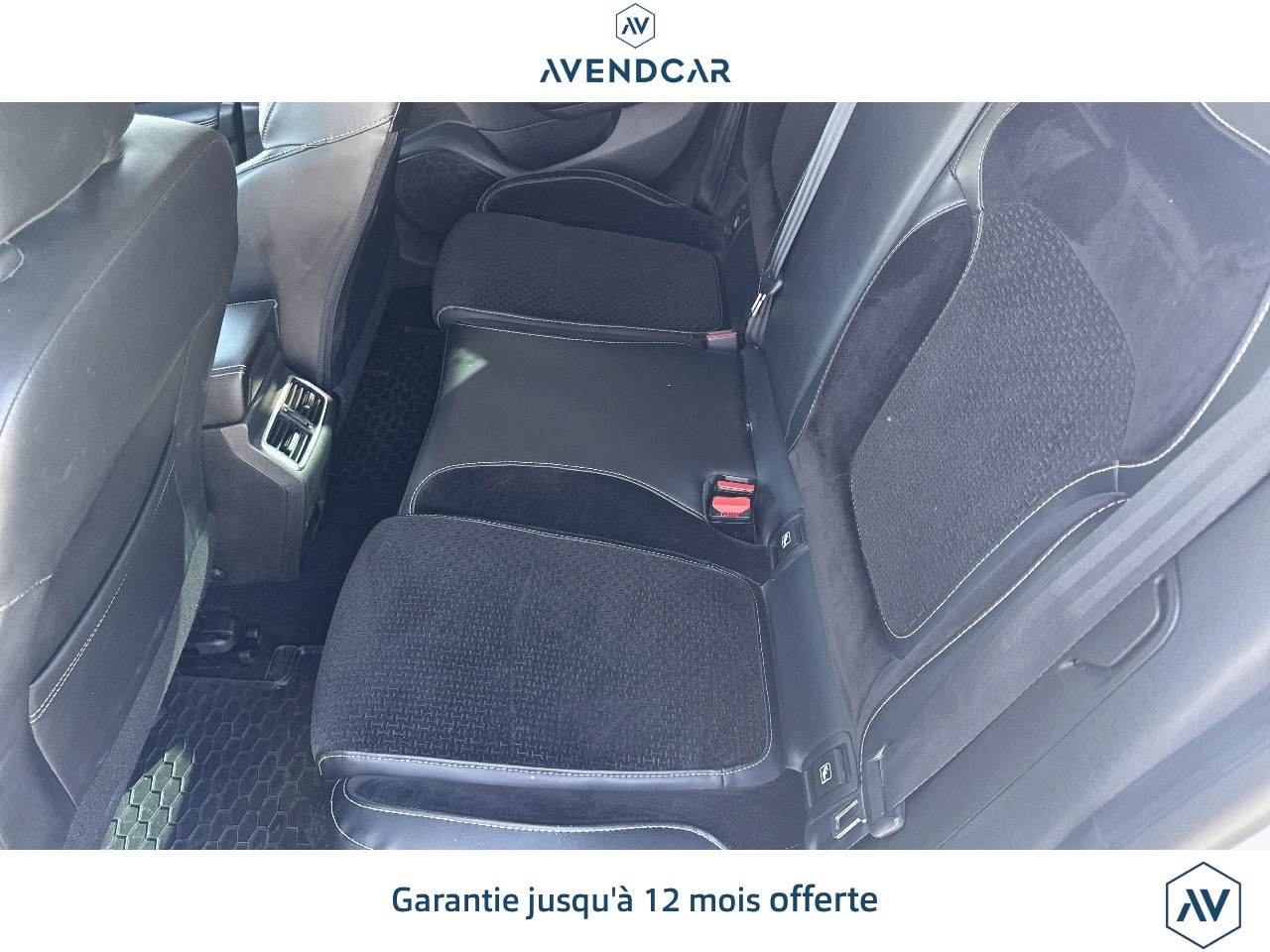 
                                                Voiture
                                                 MEGANE 1.2 TCE 130 ENERGY INTENS EDC BVA