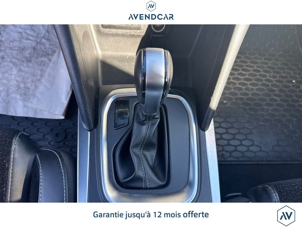 
                                                Voiture
                                                 MEGANE 1.2 TCE 130 ENERGY INTENS EDC BVA