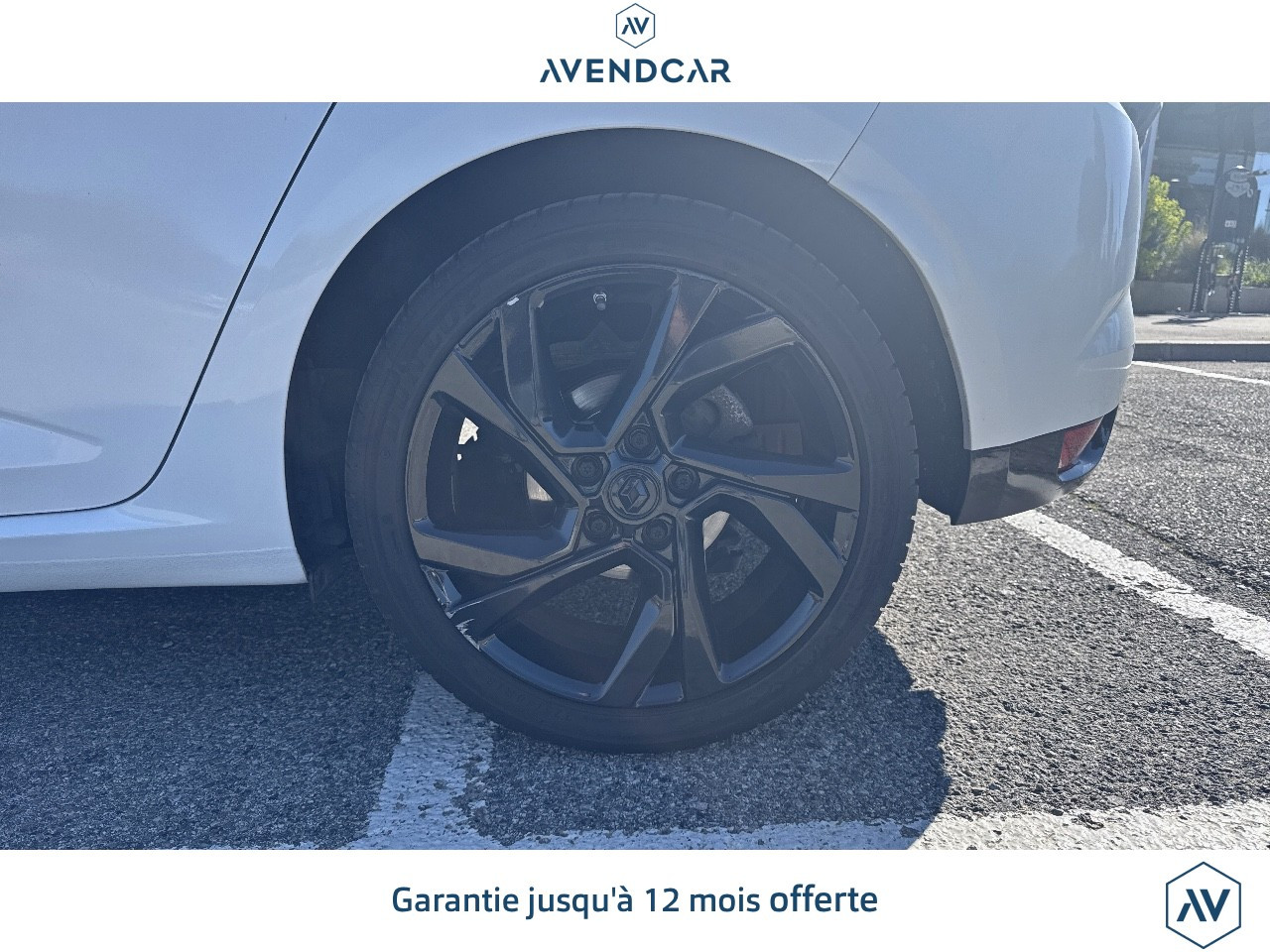 
                                                Voiture
                                                 MEGANE 1.2 TCE 130 ENERGY INTENS EDC BVA