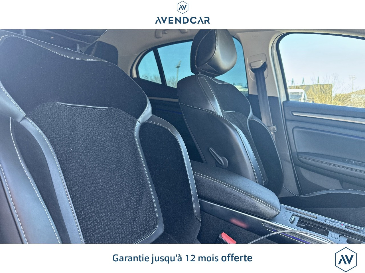 
                                                Voiture
                                                 MEGANE 1.2 TCE 130 ENERGY INTENS EDC BVA