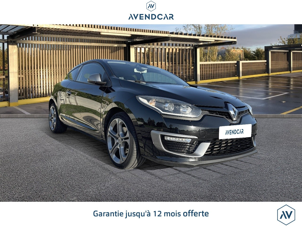 
                                                Voiture
                                                 Megane 3 Coupe III (3) COUPE 2.0 DCI 165 FAP GT