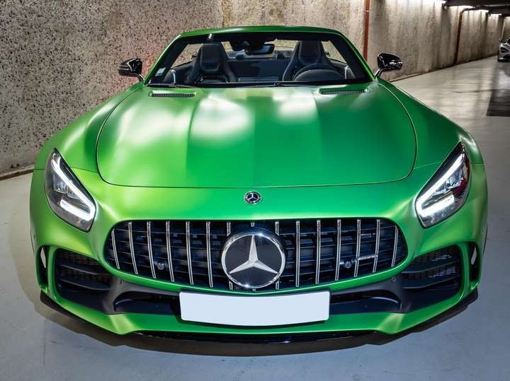 
                                                Voiture
                                                 Mercedes AMG GT R Roadster V8 4.0 585 - 1 of 750