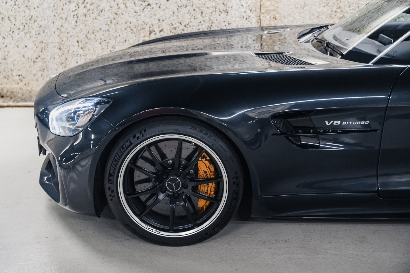 
                                                Voiture
                                                 Mercedes AMG GT R V8 4.0 585 Speedshift 7