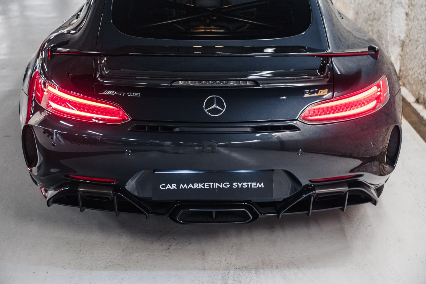 
                                                Voiture
                                                 Mercedes AMG GT R V8 4.0 585 Speedshift 7