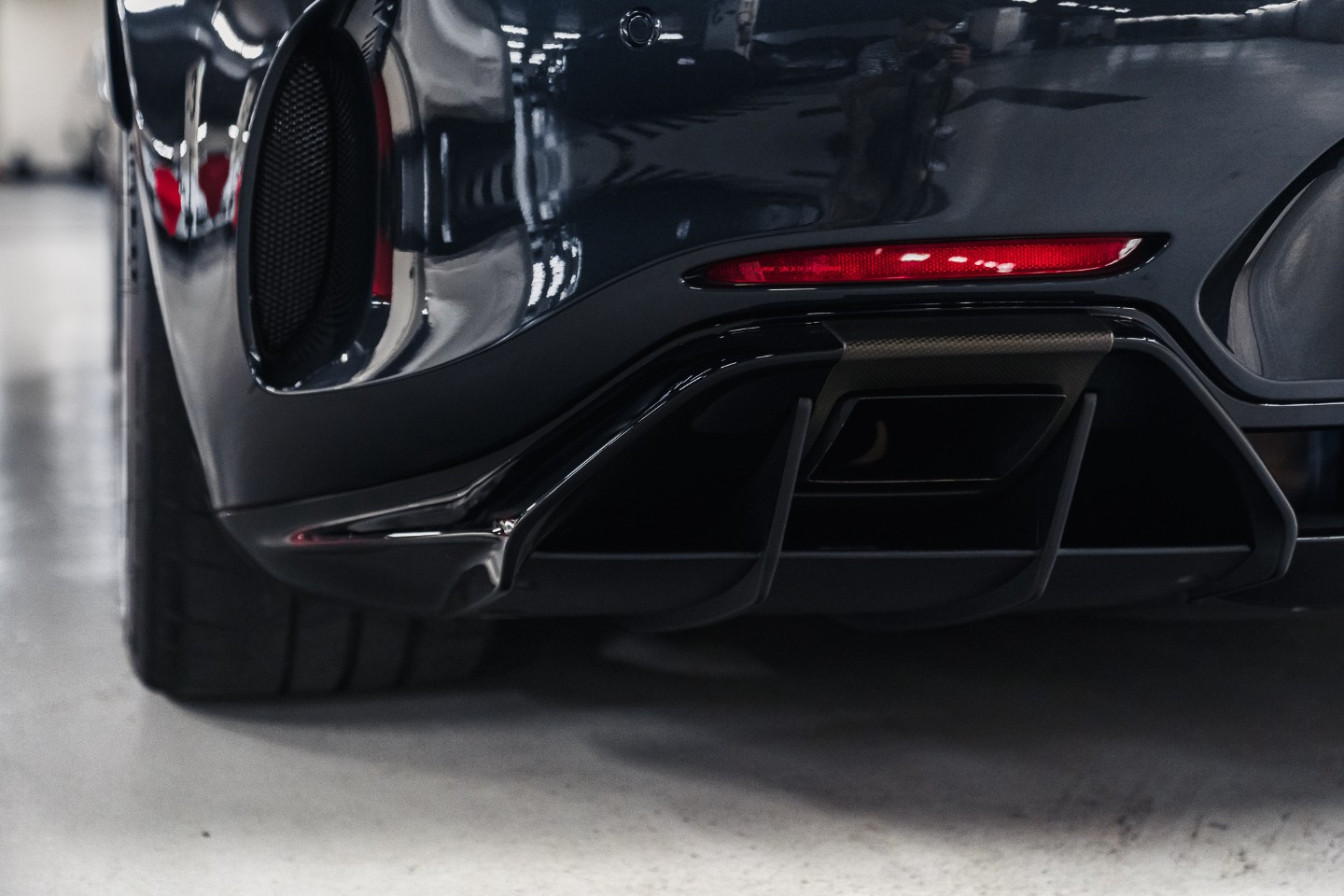 
                                                Voiture
                                                 Mercedes AMG GT R V8 4.0 585 Speedshift 7