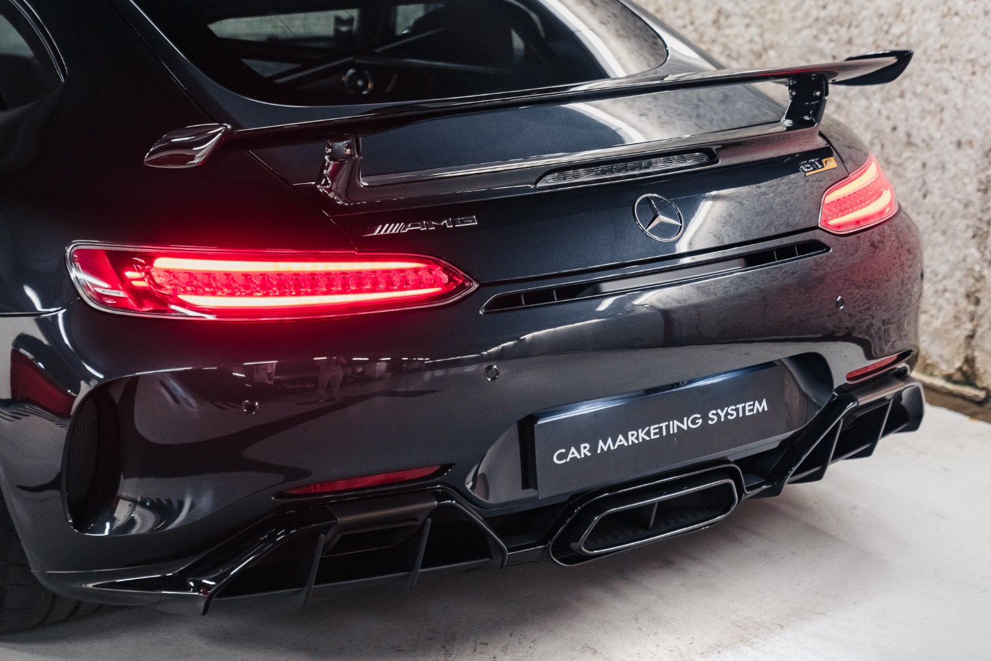 
                                                Voiture
                                                 Mercedes AMG GT R V8 4.0 585 Speedshift 7
