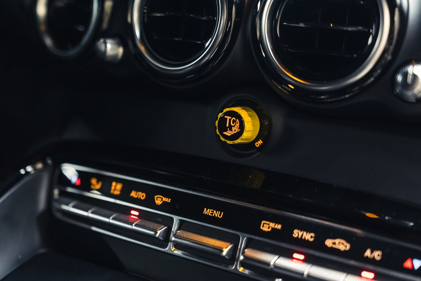 
                                                Voiture
                                                 Mercedes AMG GT R V8 4.0 585 Speedshift 7