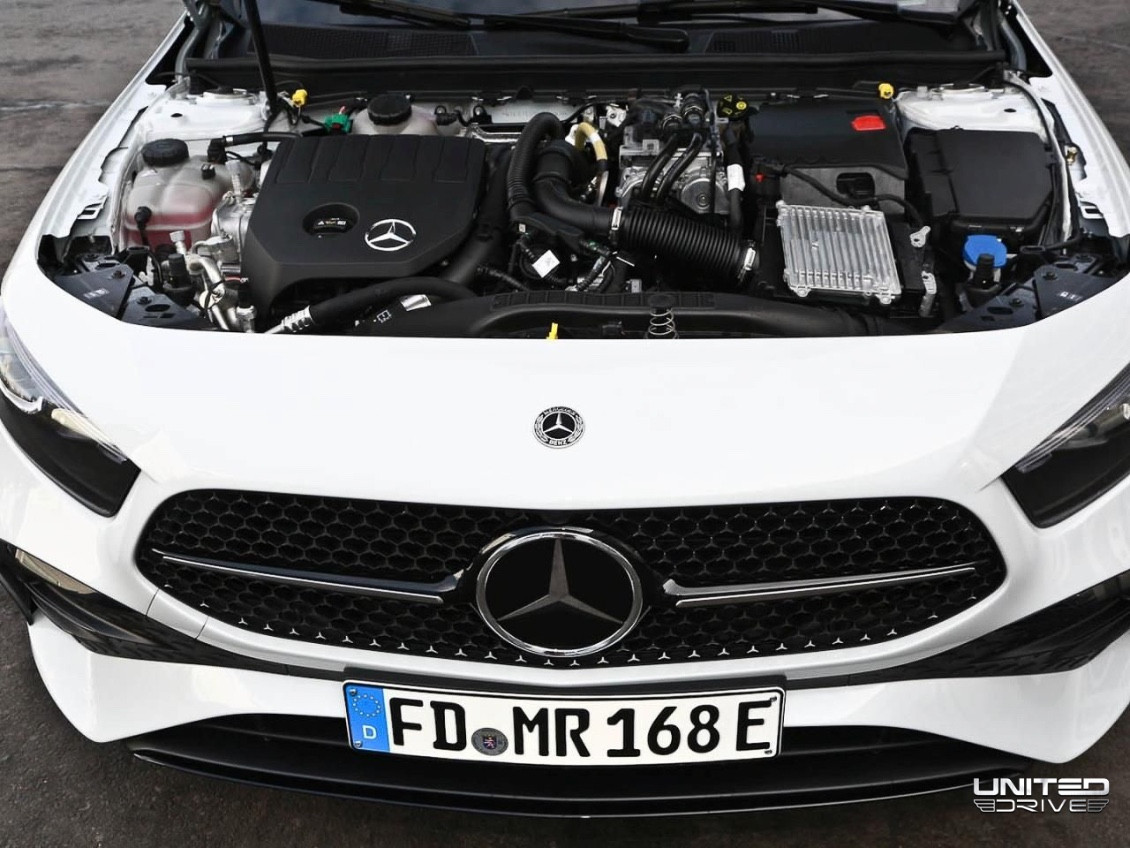 
                                                Voiture
                                                 MERCEDES-BENZ A 250e AMG 218ch CERTIFIÉ