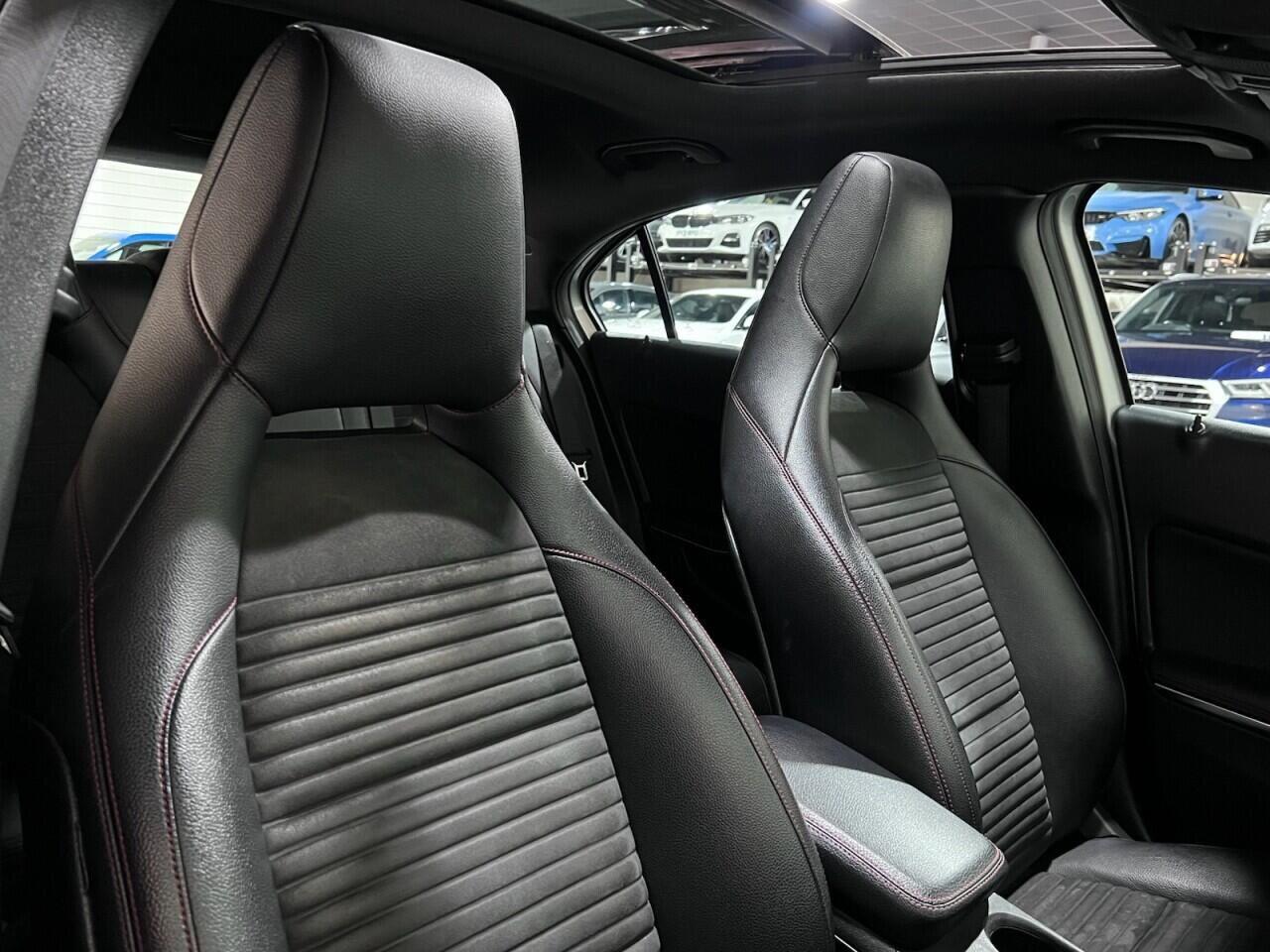 Voiture
                                                 Mercedes-Benz A-Class 1.5 A180d AMG Line (Premium Plus) Hatchback 5dr Diesel Manual Euro 6 (s/s) (109 ps)