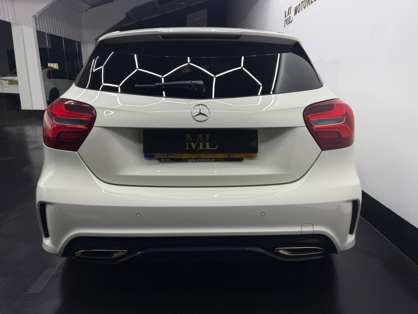 
                                                Voiture
                                                 Mercedes-Benz A Class 2.1 A200d AMG Line (Premium) 7G-DCT Euro 6 (s/s) 5dr