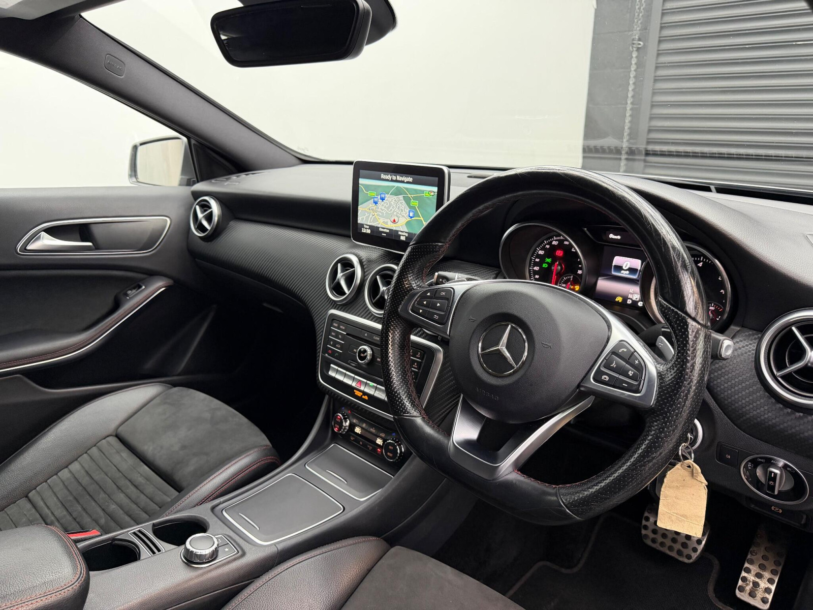 
                                                Voiture
                                                 Mercedes-Benz A Class 2.1 A220d AMG Line (Premium) 7G-DCT Euro 6 (s/s) 5dr