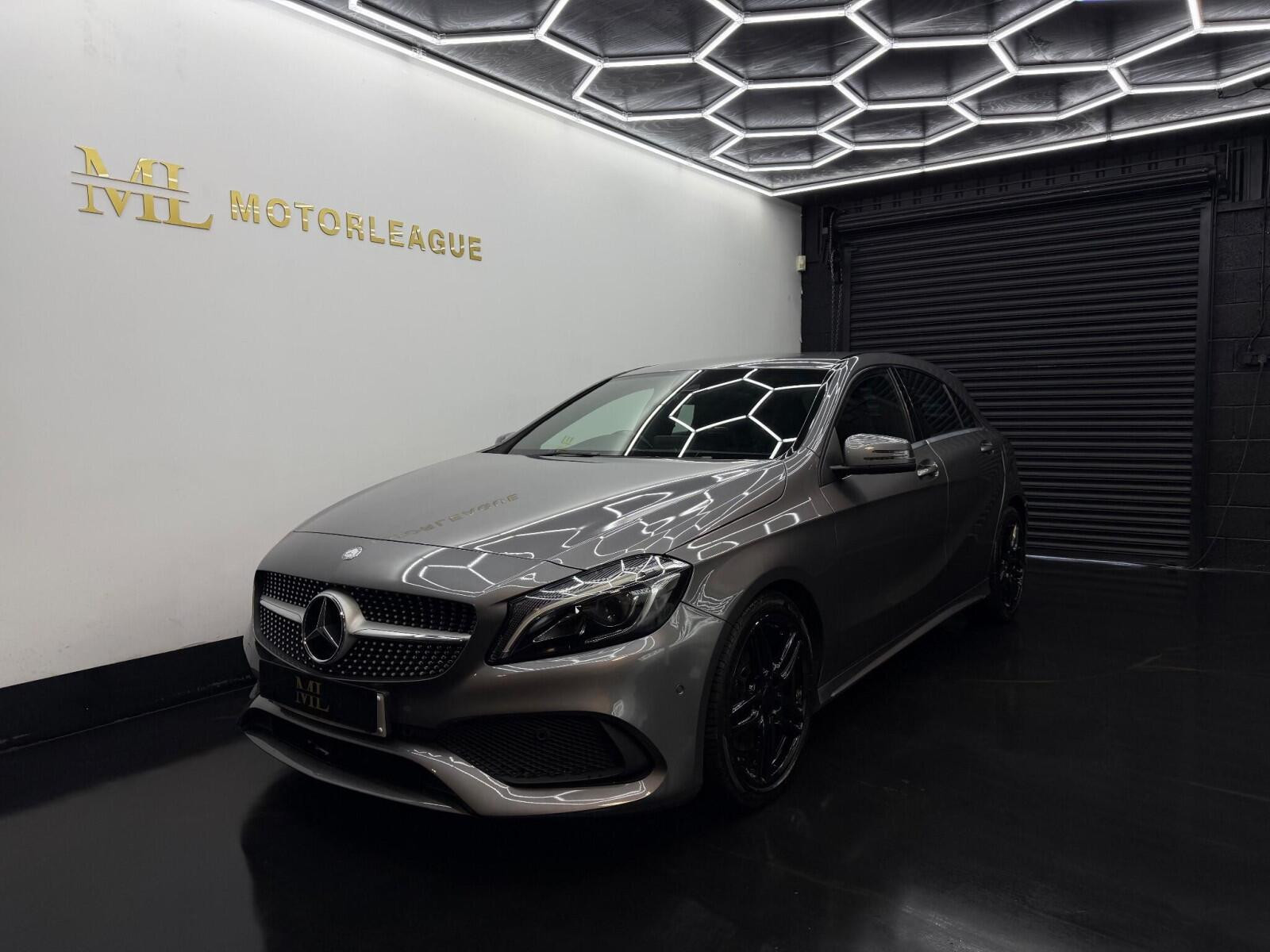 
                                                Voiture
                                                 Mercedes-Benz A-Class