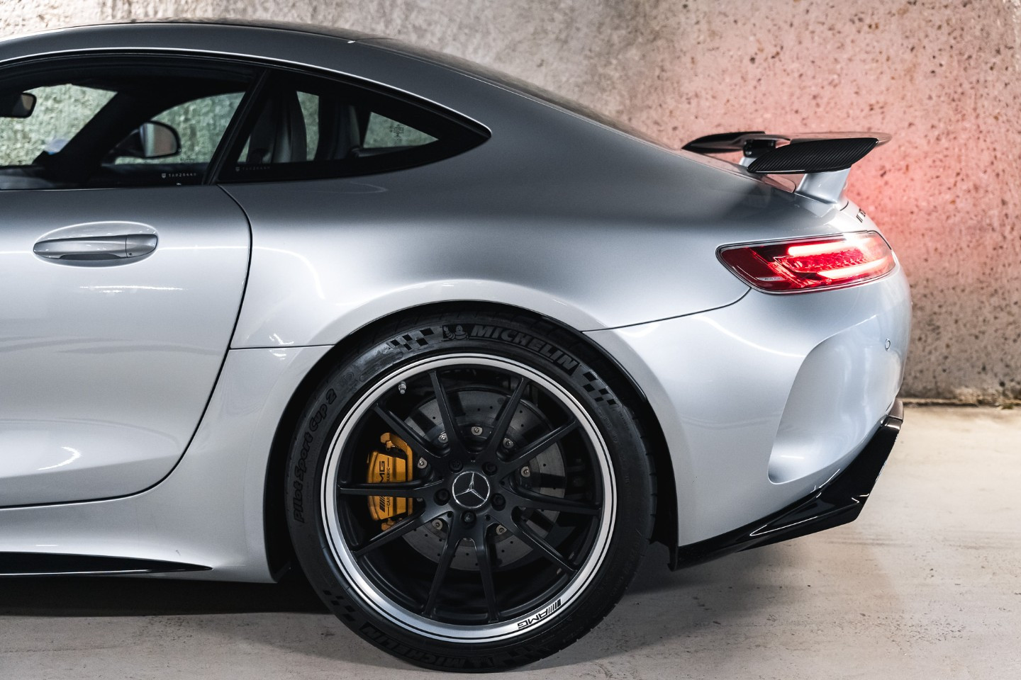 
                                                Voiture
                                                 Mercedes-Benz AMG GT R Coupé BA7