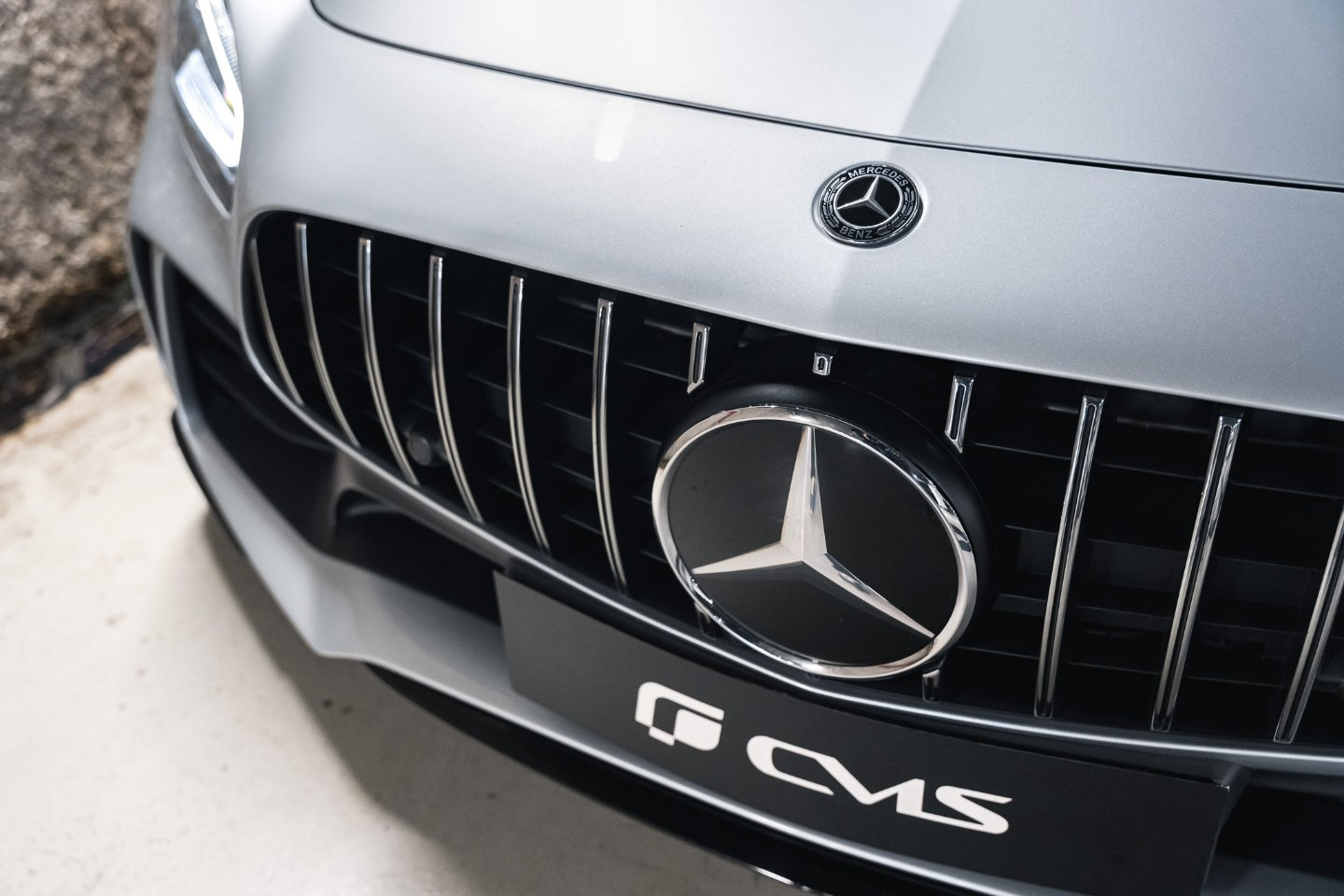 
                                                Voiture
                                                 Mercedes-Benz AMG GT R Coupé BA7