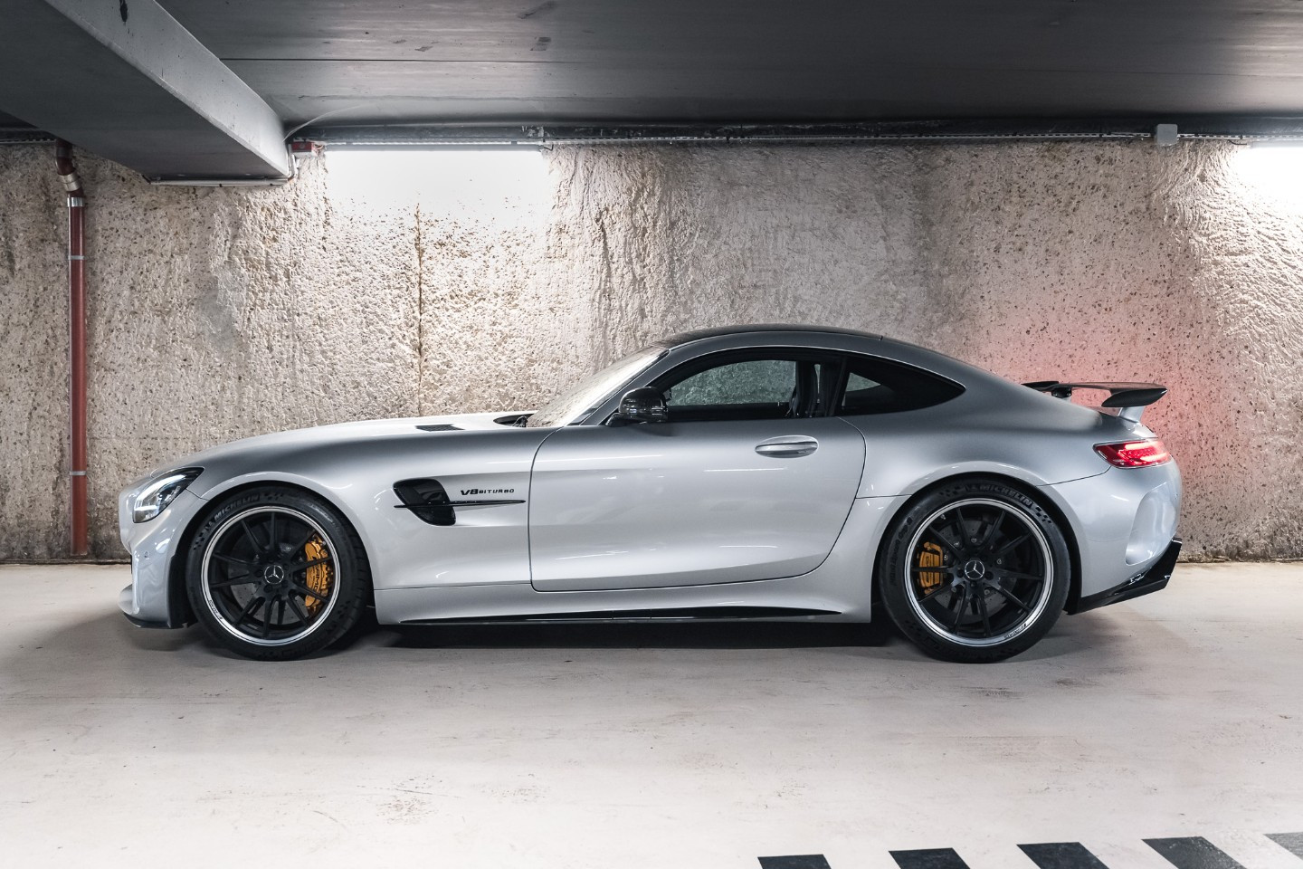 
                                                Voiture
                                                 Mercedes-Benz AMG GT R Coupé BA7