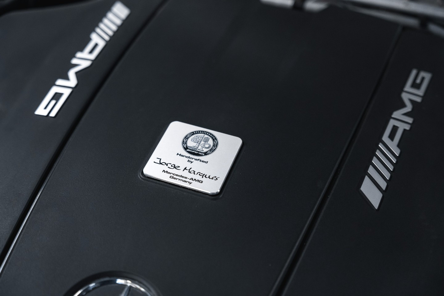 
                                                Voiture
                                                 Mercedes-Benz AMG GT R Coupé BA7