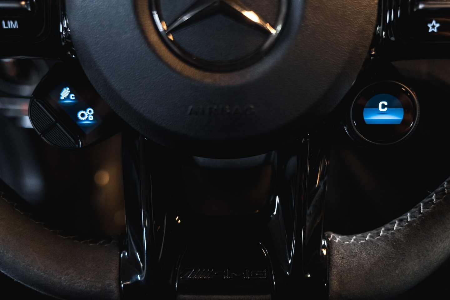 
                                                Voiture
                                                 Mercedes-Benz AMG GT R Coupé BA7