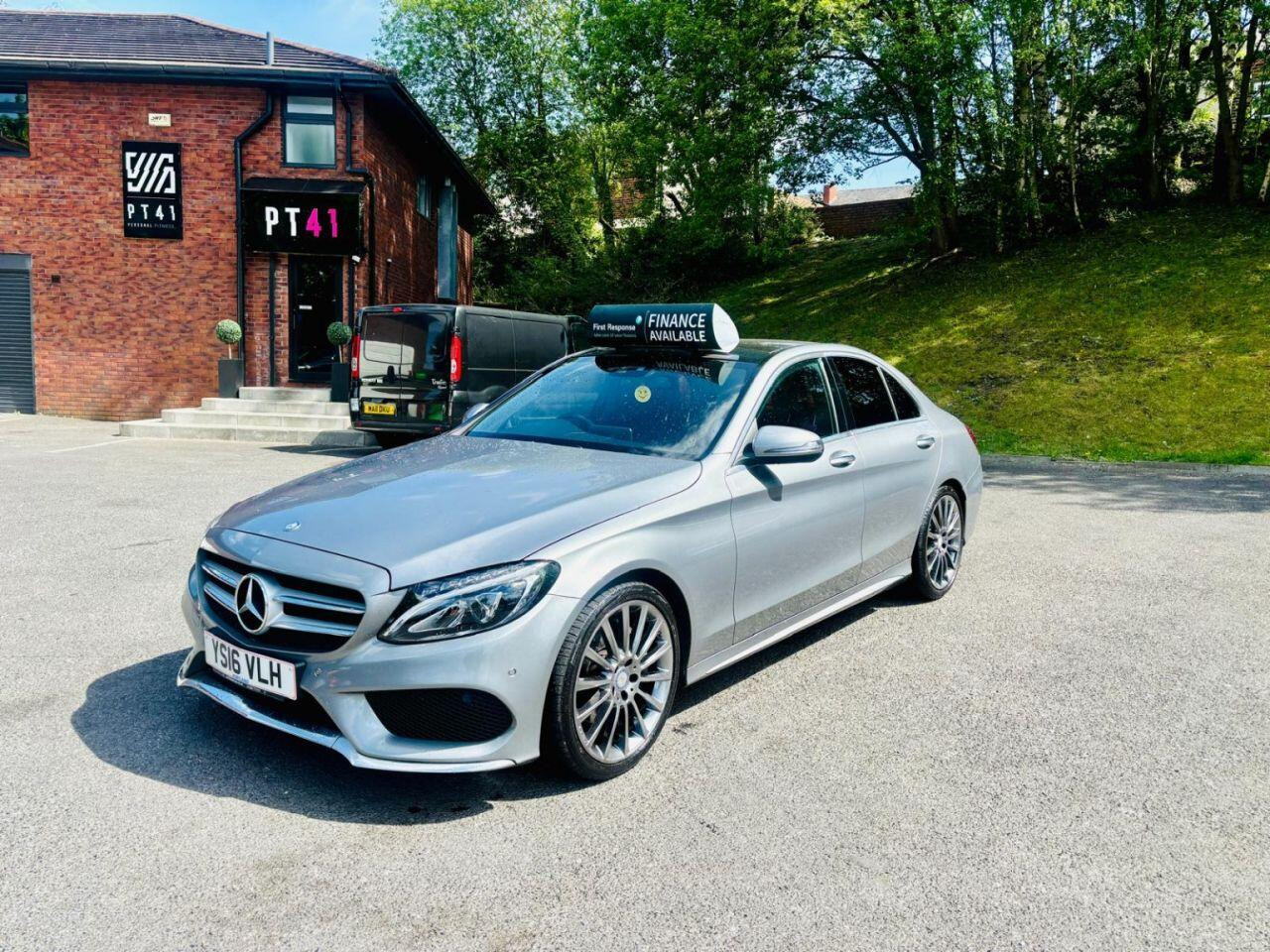 
                                                Voiture
                                                 Mercedes-Benz C-Class 2.1 C220d AMG Line (Premium Plus) Saloon 4dr Diesel 7G-Tronic+ Euro 6 (s/s) (170 ps)