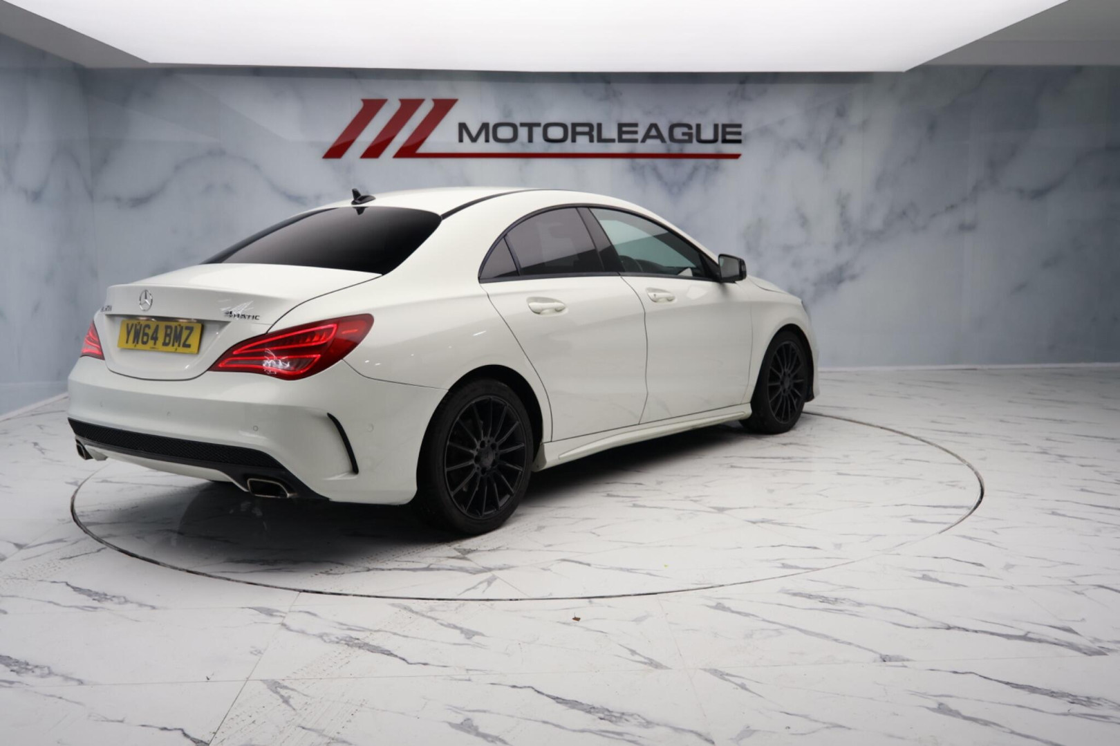 
                                                Voiture
                                                 Mercedes-Benz CLA 2.0 CLA250 AMG Sport Coupe 7G-DCT 4MATIC Euro 6 (s/s) 4dr