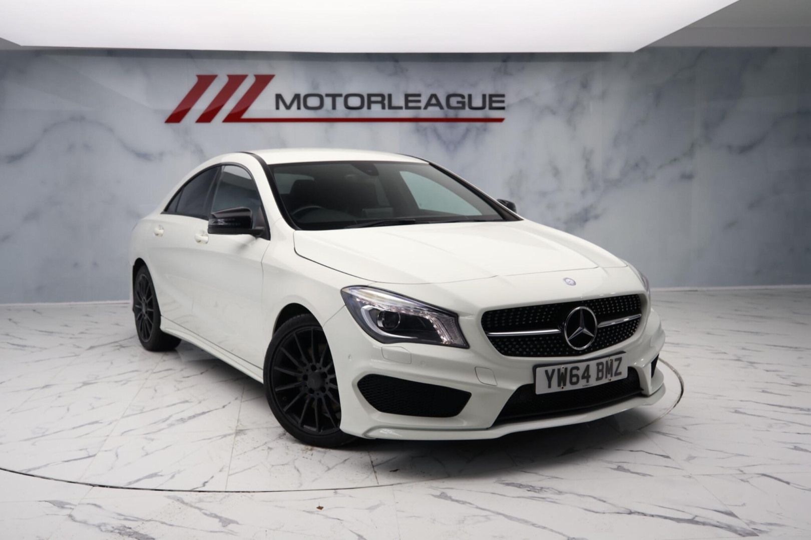 
                                                Voiture
                                                 Mercedes-Benz CLA 2.0 CLA250 AMG Sport Coupe 7G-DCT 4MATIC Euro 6 (s/s) 4dr