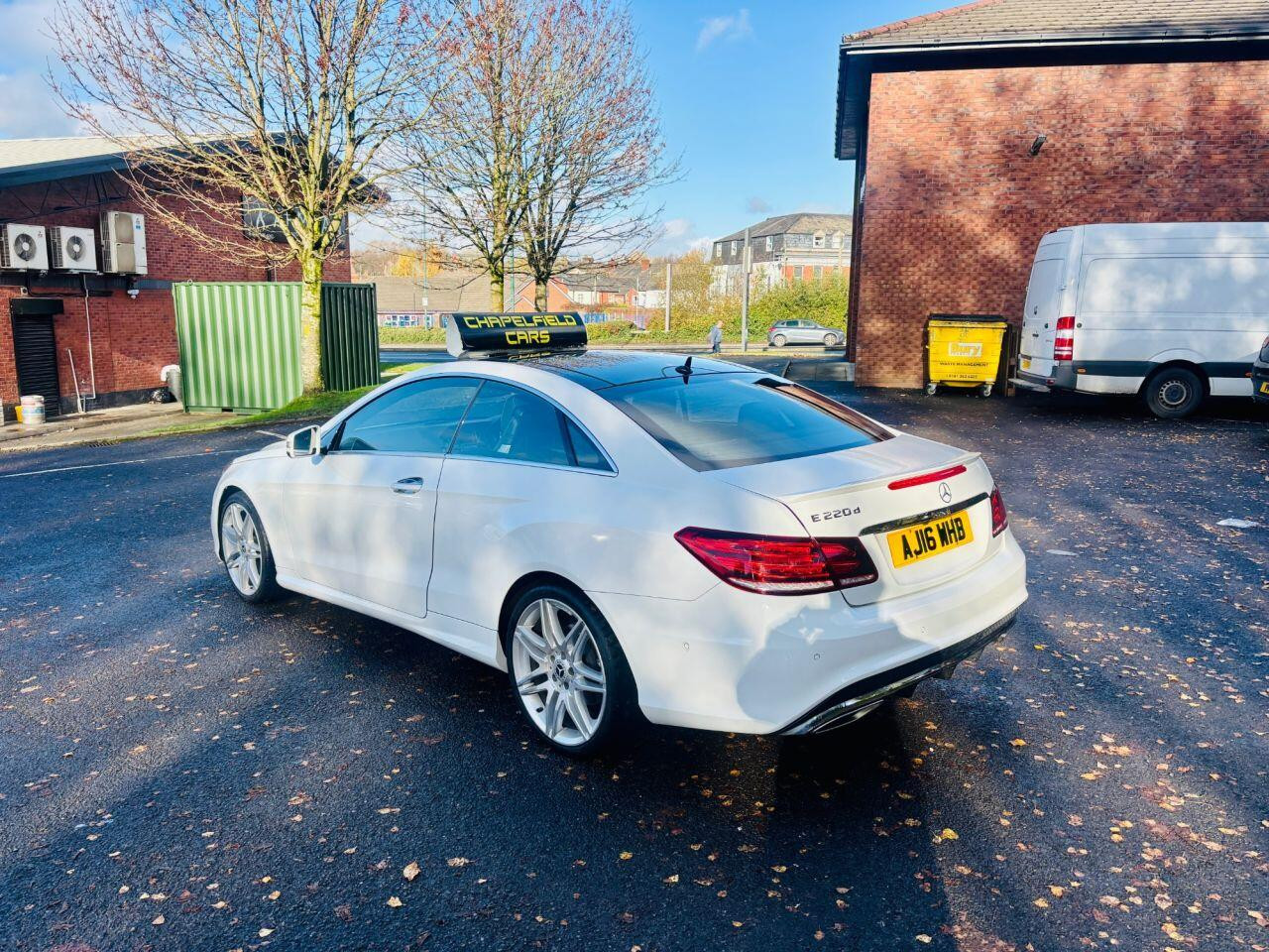 
                                                Voiture
                                                 Mercedes-Benz E-Class 2.1 E220d AMG Line Edition (Premium) Coupe 2dr Diesel G-Tronic+ Euro 6 (s/s) (177 ps) AUTO MOT 10/26 37K ULEZ