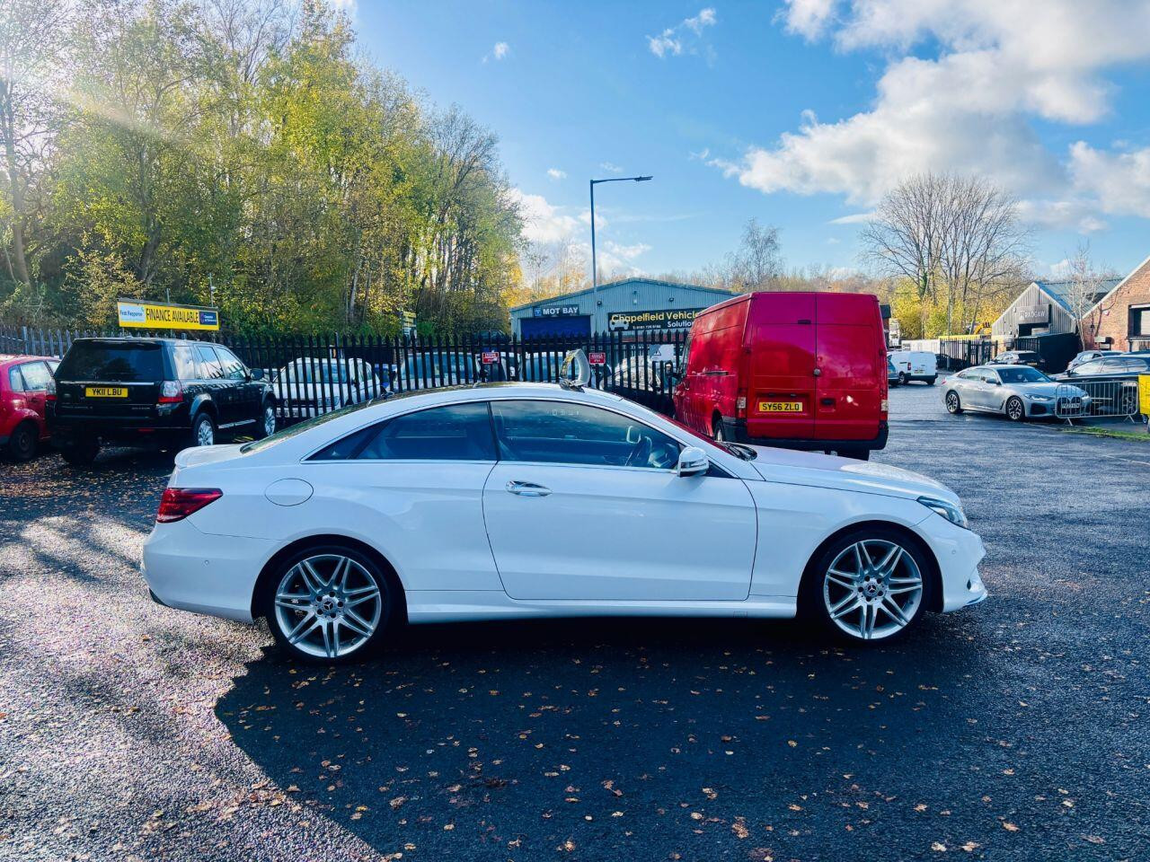 
                                                Voiture
                                                 Mercedes-Benz E-Class 2.1 E220d AMG Line Edition (Premium) Coupe 2dr Diesel G-Tronic+ Euro 6 (s/s) (177 ps) AUTO MOT 10/26 37K ULEZ