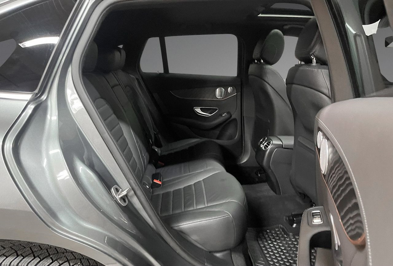 
                                                Voiture
                                                 Mercedes-Benz EQC 400