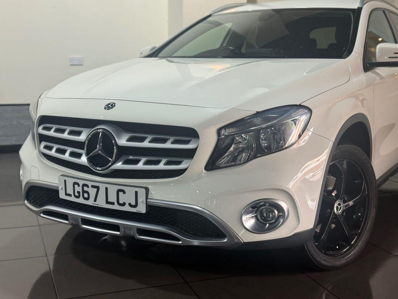 
                                                Voiture
                                                 Mercedes-Benz GLA 2.1 GLA200d Sport SUV 5dr Diesel Manual Euro 6 (s/s) (136 ps)
