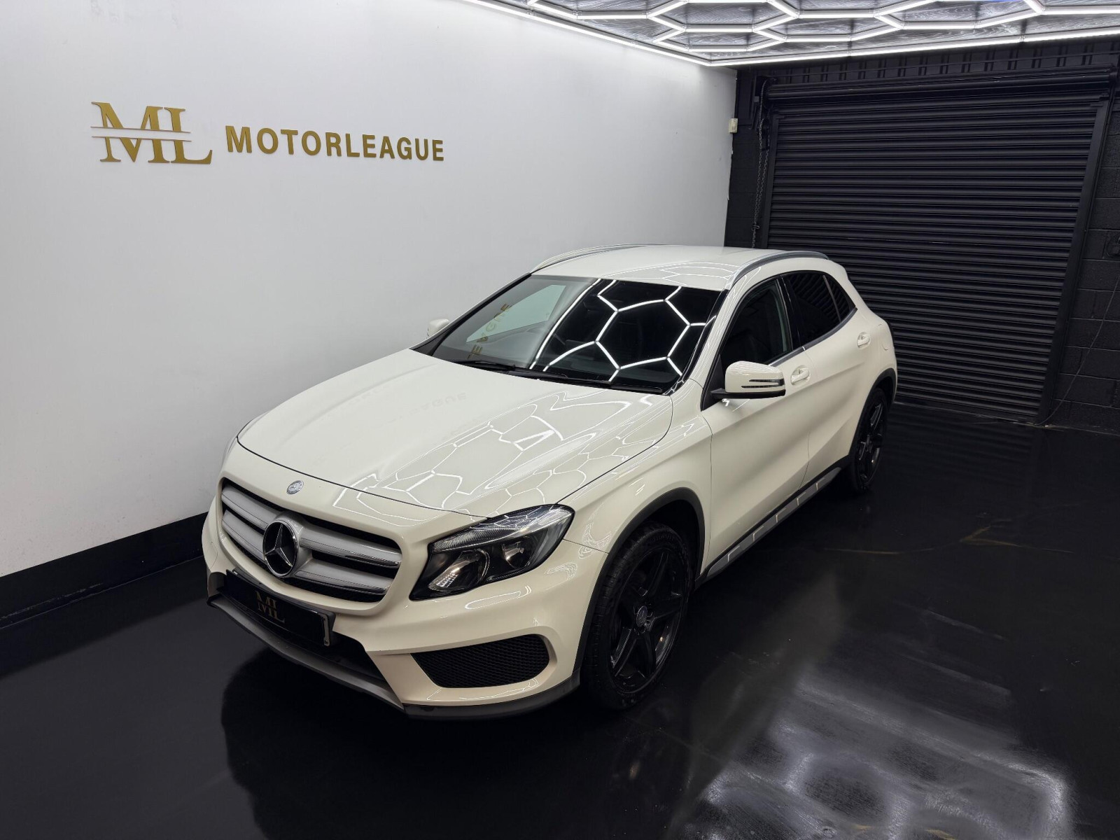 
                                                Voiture
                                                 Mercedes-Benz GLA 2.1 GLA220d AMG Line 7G-DCT 4MATIC Euro 6 (s/s) 5dr
