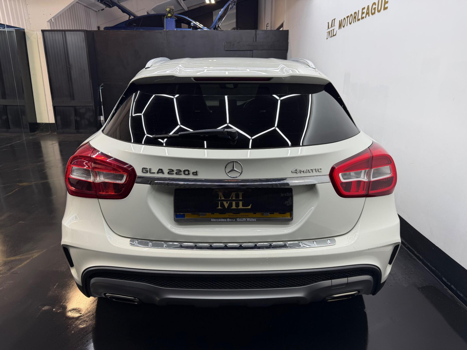 
                                                Voiture
                                                 Mercedes-Benz GLA 2.1 GLA220d AMG Line 7G-DCT 4MATIC Euro 6 (s/s) 5dr