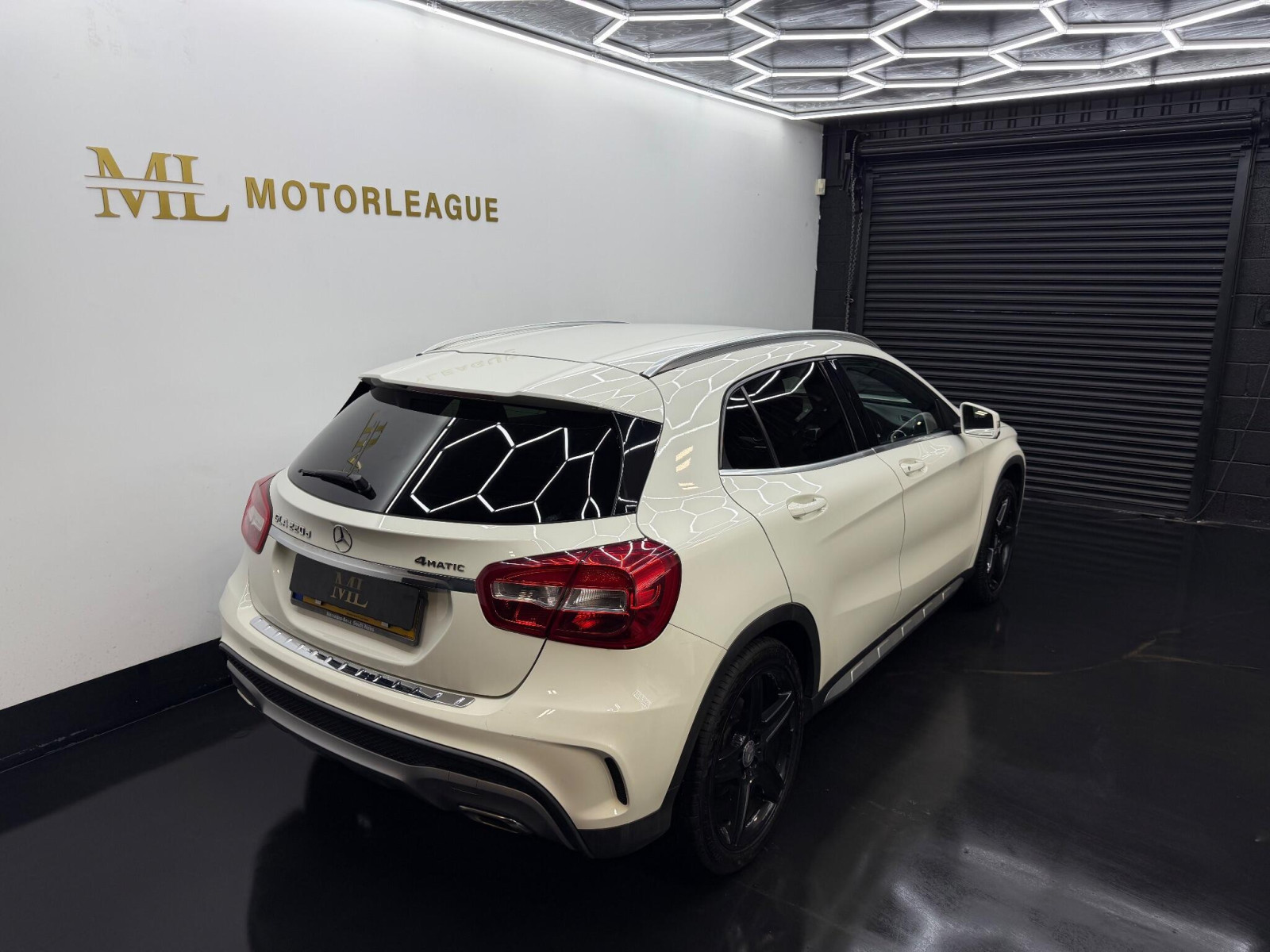 
                                                Voiture
                                                 Mercedes-Benz GLA 2.1 GLA220d AMG Line 7G-DCT 4MATIC Euro 6 (s/s) 5dr