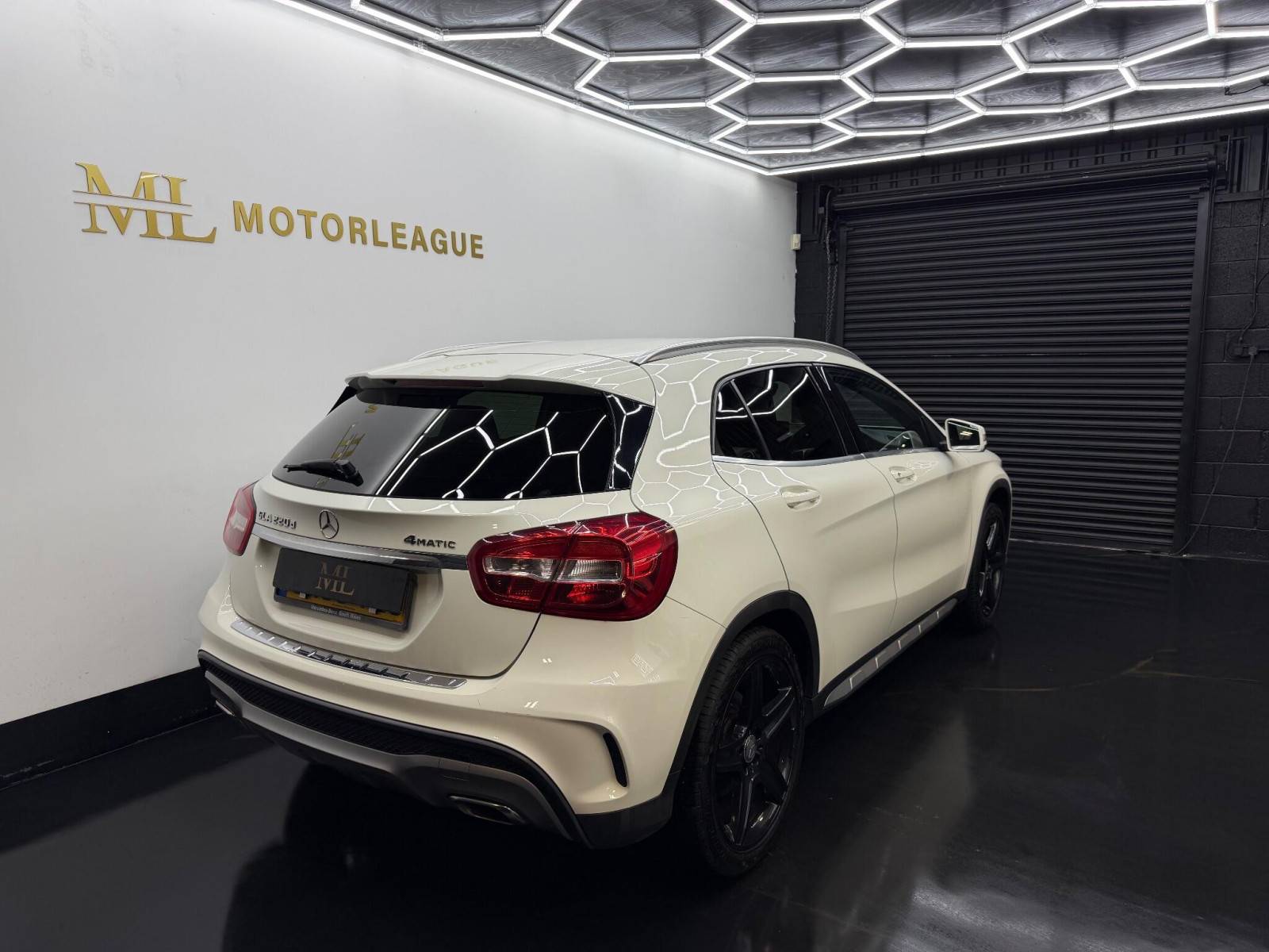 
                                                Voiture
                                                 Mercedes-Benz GLA 2.1 GLA220d AMG Line 7G-DCT 4MATIC Euro 6 (s/s) 5dr