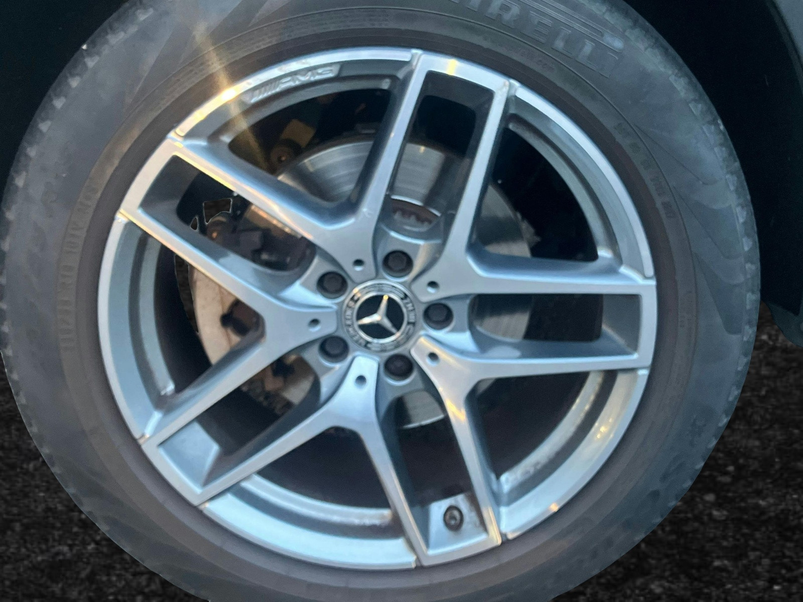 
                                                Voiture
                                                 Mercedes-Benz GLC-Class AMG Line Premium