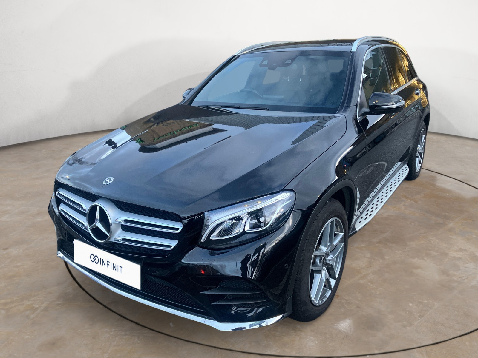 
                                                Voiture
                                                 Mercedes-Benz GLC-Class AMG Line Premium