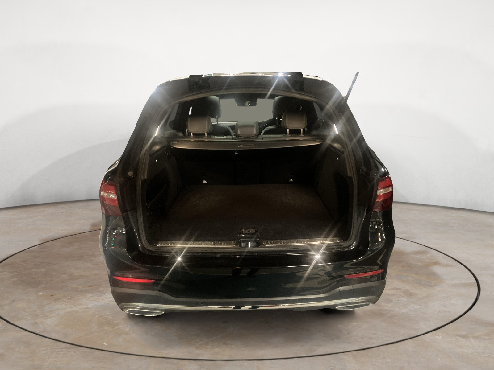 
                                                Voiture
                                                 Mercedes-Benz GLC-Class AMG Line Premium