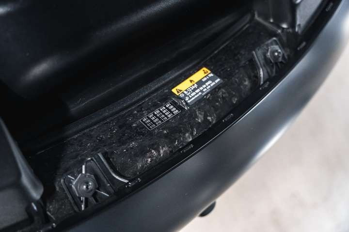 
                                                Voiture
                                                 Mercedes Benz - GTR Black Series V8 4.0 730