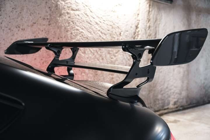 
                                                Voiture
                                                 Mercedes Benz - GTR Black Series V8 4.0 730