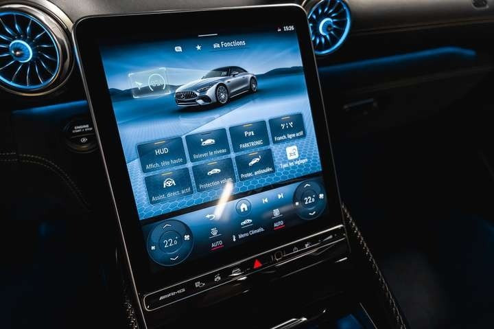 
                                                Voiture
                                                 Mercedes-Benz SL 63 AMG Motorsport