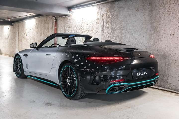 
                                                Voiture
                                                 Mercedes-Benz SL 63 AMG Motorsport