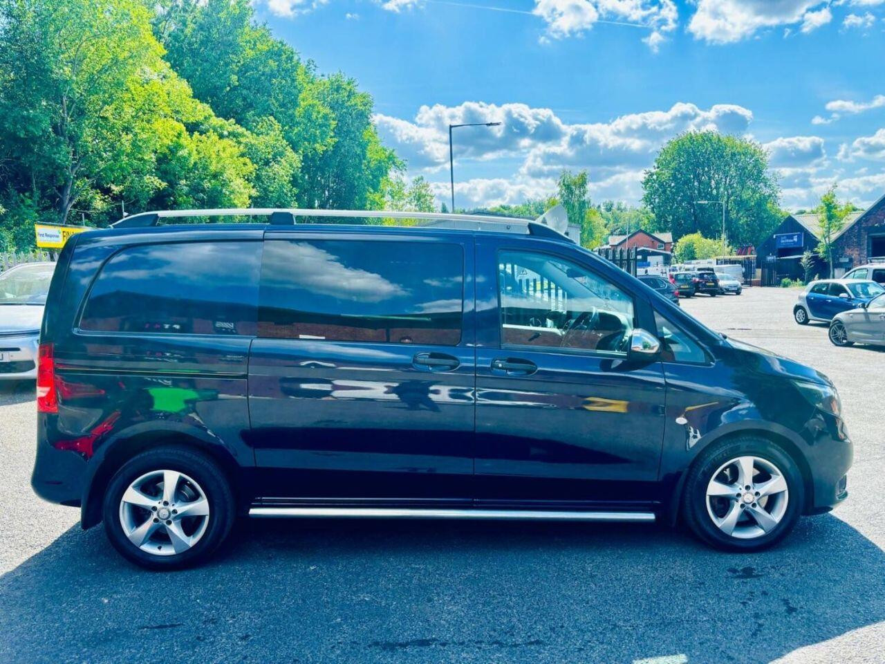 
                                                Voiture
                                                 Mercedes-Benz Vito 2.1 119 CDI BlueTEC Sport Crew Van Double Cab 5dr Diesel G-Tronic+ RWD L1 Euro 6 (s/s) (190 ps)