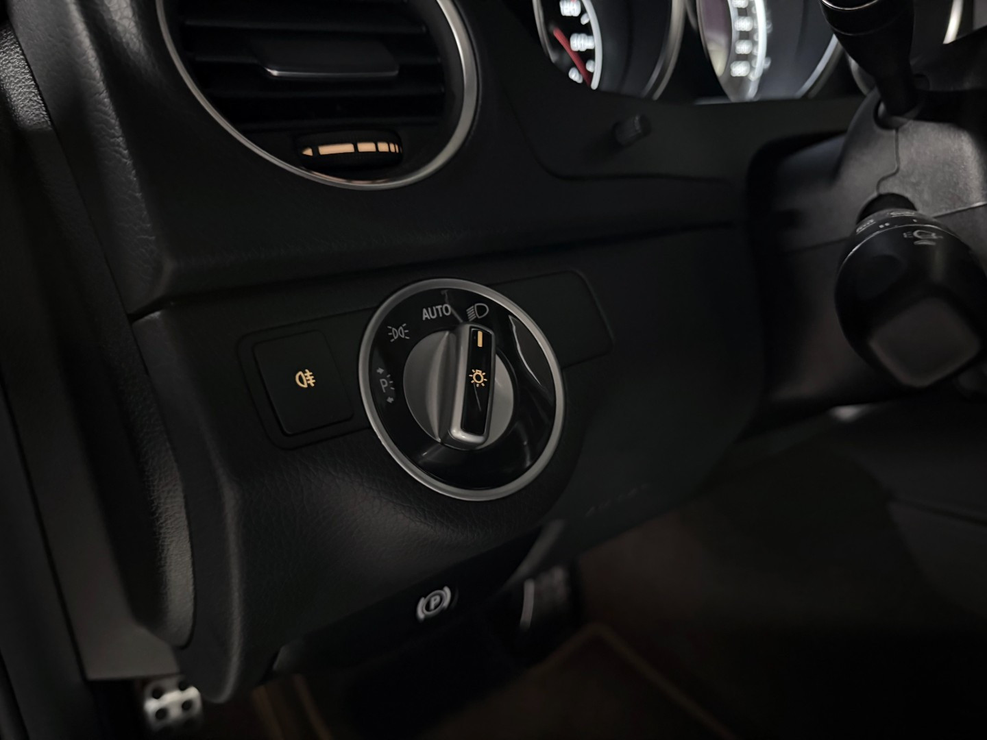 
                                                Voiture
                                                 Mercedes Classe C (III) 63 AMG (C204)