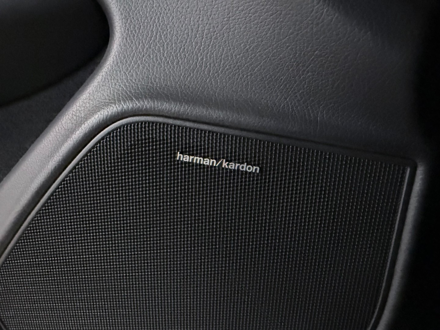 
                                                Voiture
                                                 Mercedes Classe C (III) 63 AMG (C204)