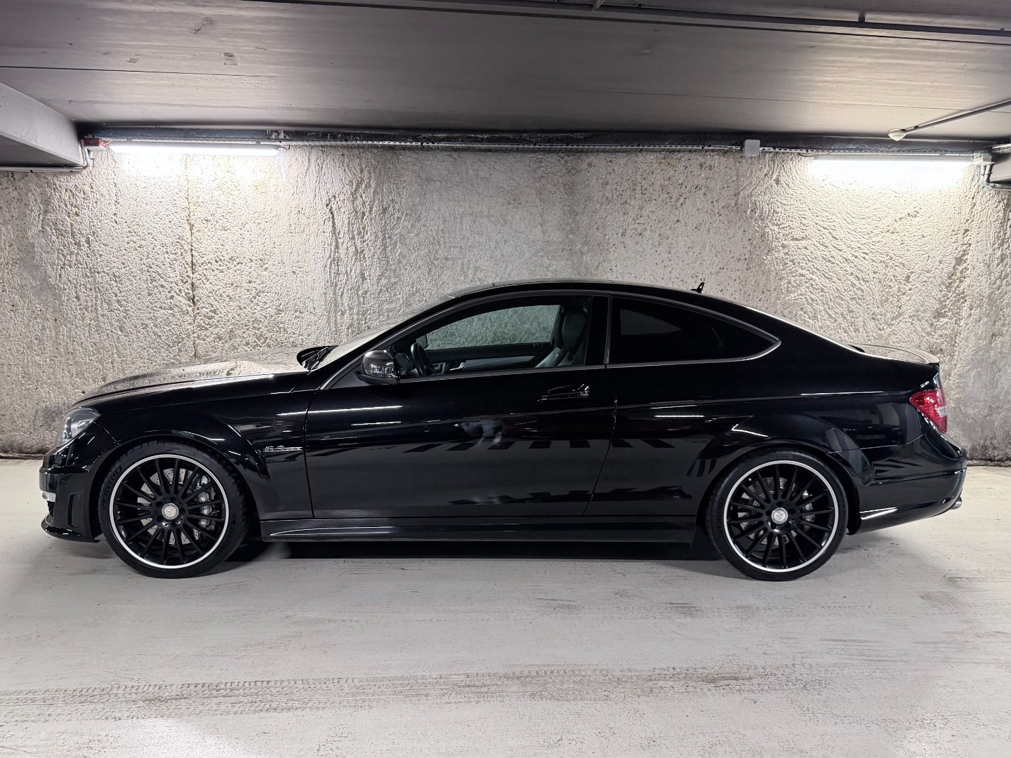 
                                                Voiture
                                                 Mercedes Classe C (III) 63 AMG (C204)