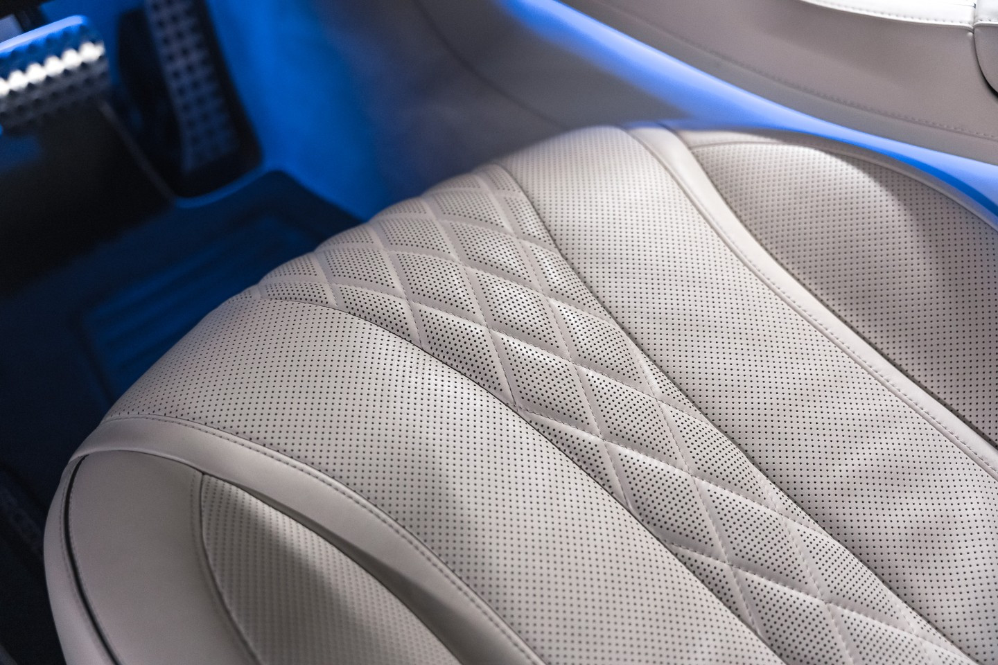 
                                                Voiture
                                                 Mercedes Classe S 500 Cabriolet