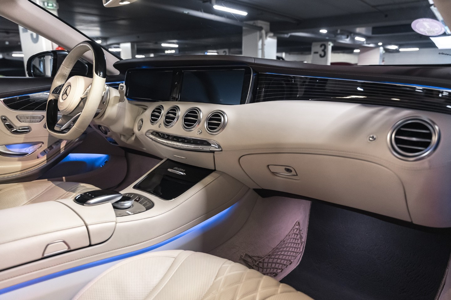 
                                                Voiture
                                                 Mercedes Classe S 500 Cabriolet