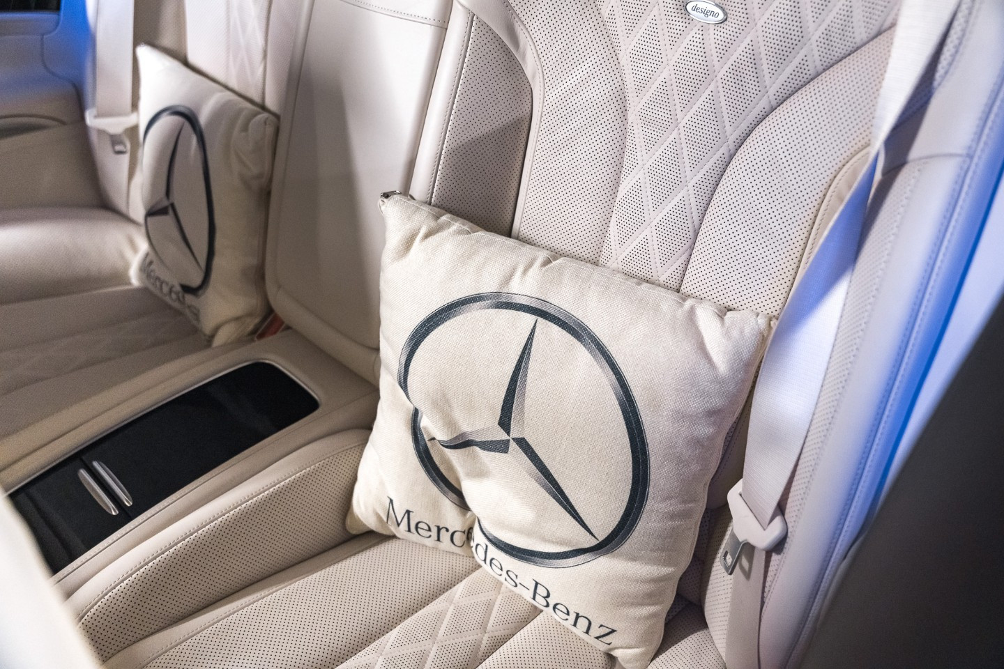 
                                                Voiture
                                                 Mercedes Classe S 500 Cabriolet