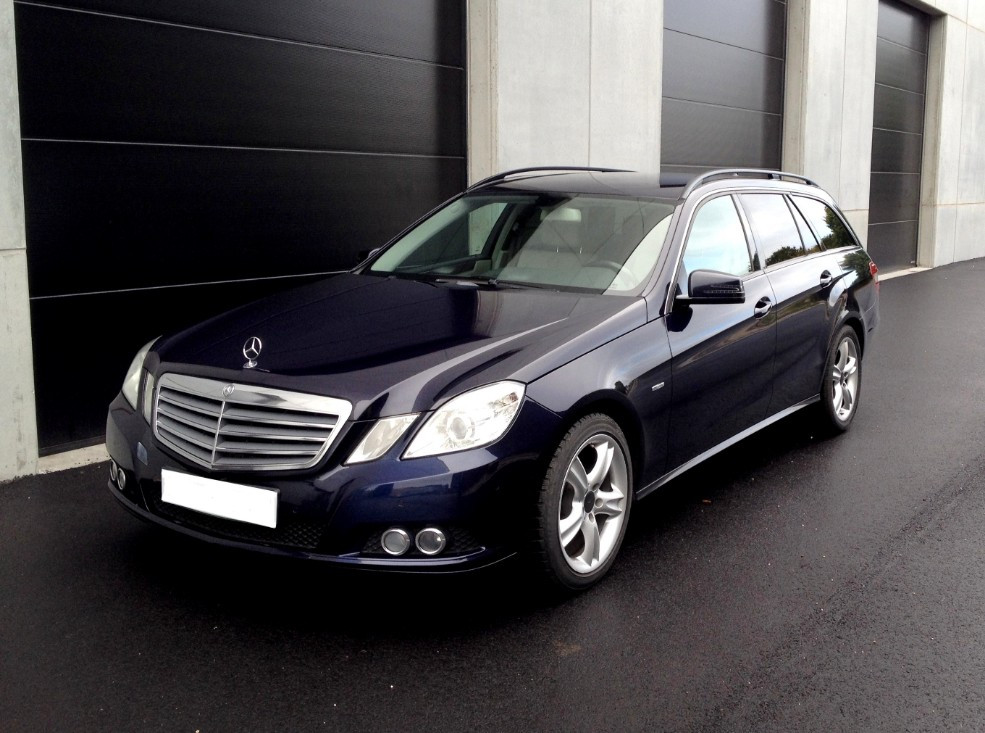 
                                                Voiture
                                                 MERCEDES E200 CDI