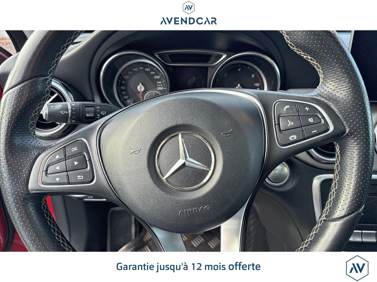 
                                                Voiture
                                                 Mercedes Gla 180 D SENSATION 7G-DCT