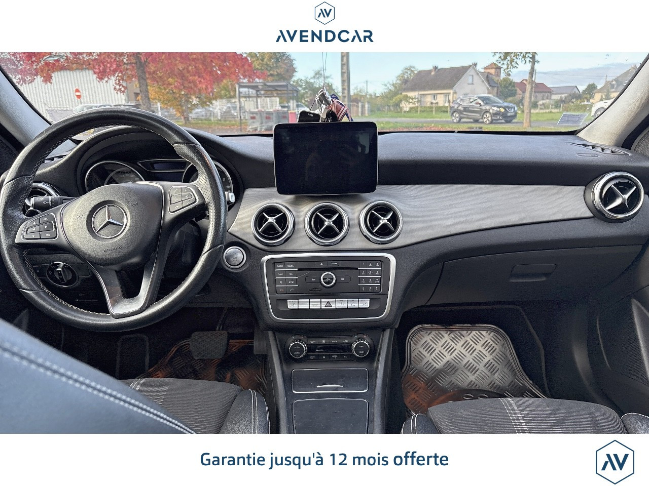 
                                                Voiture
                                                 Mercedes Gla 180 D SENSATION 7G-DCT