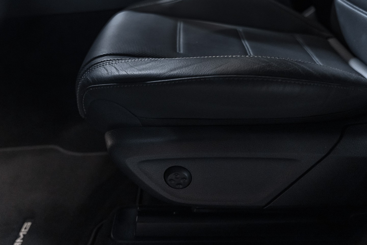 
                                                Voiture
                                                 Mercedes GLE 350 AMG Line EQ Hybride De